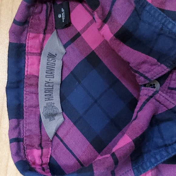 Harley Davidson Button Up - Picture 4 of 5